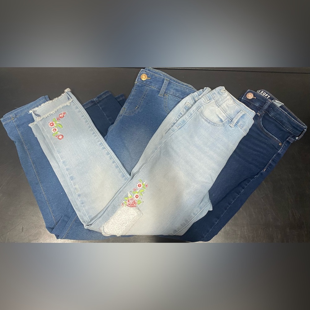 Jeans (3 pairs)